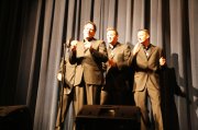 Show (210)
